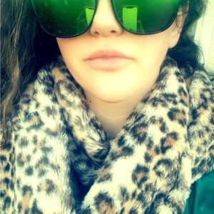 Leopard infinity scarf